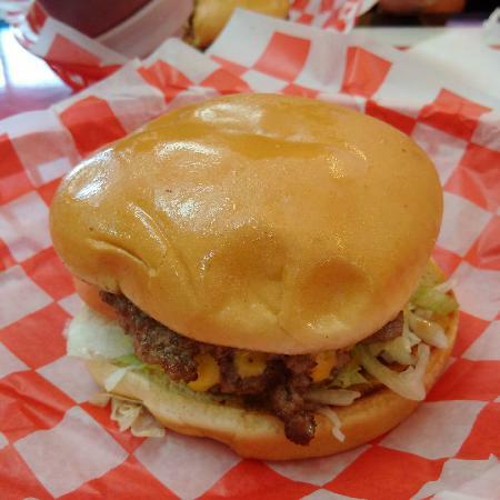 Linda-Mar Hamburgers